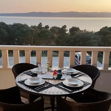 Ursic Mb Appartement Brela