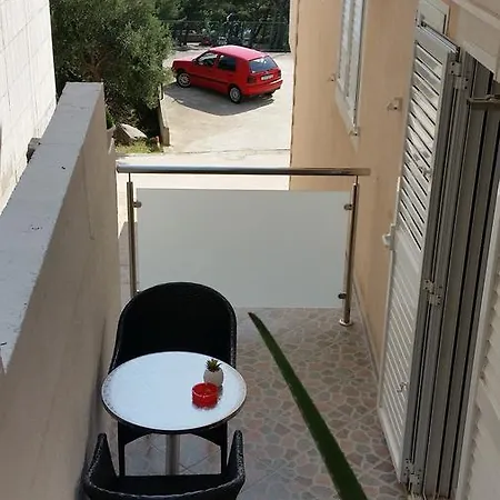 Ursic Mb Appartement *