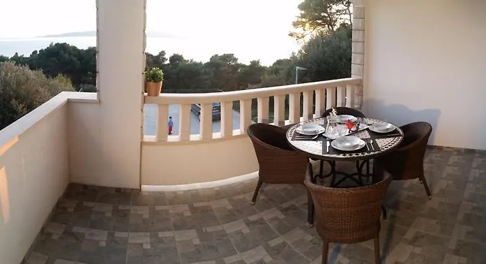 Ursic Mb Apartamento *