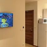 Ursic Mb 아파트 *
