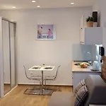 아파트 Ursic Mb *